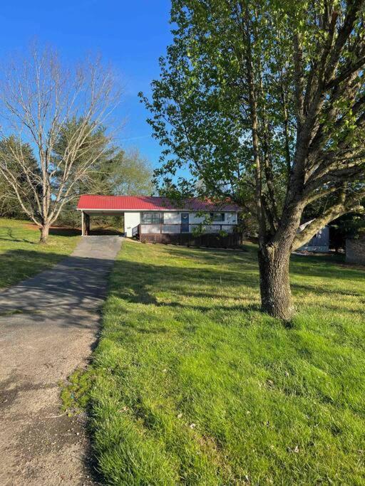 Charming House In Sevierville Family Friendly Quiet Location Close To Wilderness Exterior foto